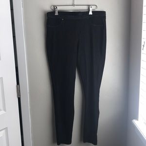 Vera Wang Simply Vera Rivet Denim Leggings